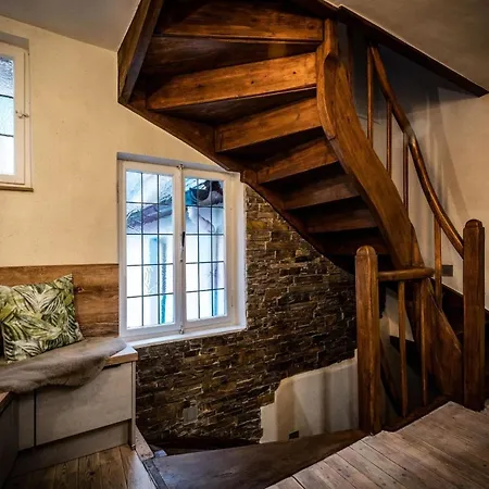 Apartament Zavelo 44